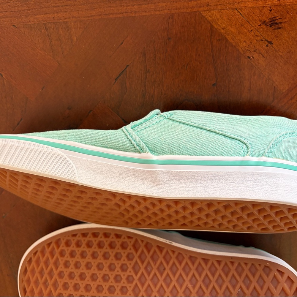 Mint Green Slip On VANS Women's Sneakers size 8 - Picture 8 of 16